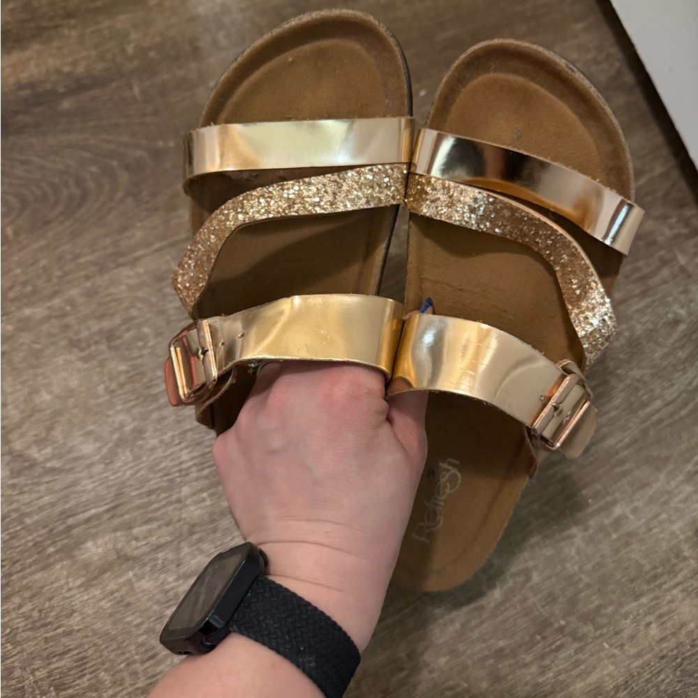 Refresh Gold Glitter Women's Sandals